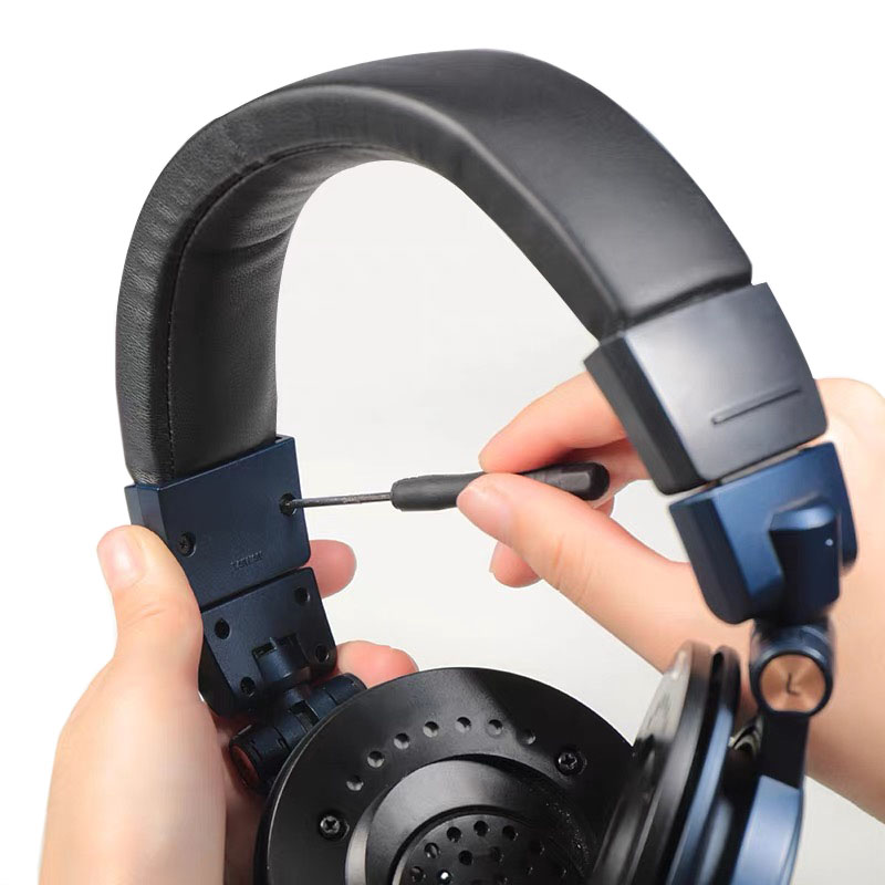 Un nuevo sujetador de plástico - Audio Technica Headphone Ath-M20X reseña y precio